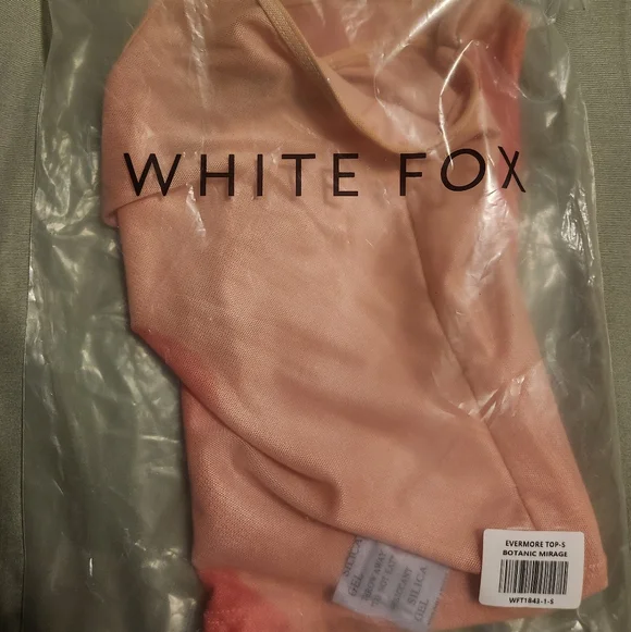 NWT White Fox Evermore Top Botanic Mirage - Picture 6 of 6